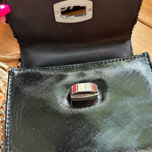 🖤Express Sequined with Chain Strap Purse - Picture 11 of 11